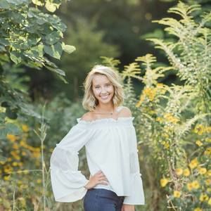 Meet your Posher, Emilie